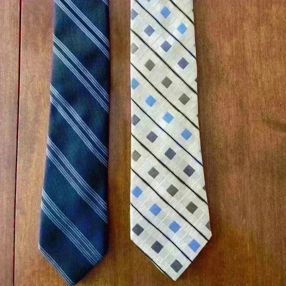 Calvin Klein ties - lot of 2 - Picture 1 of 4